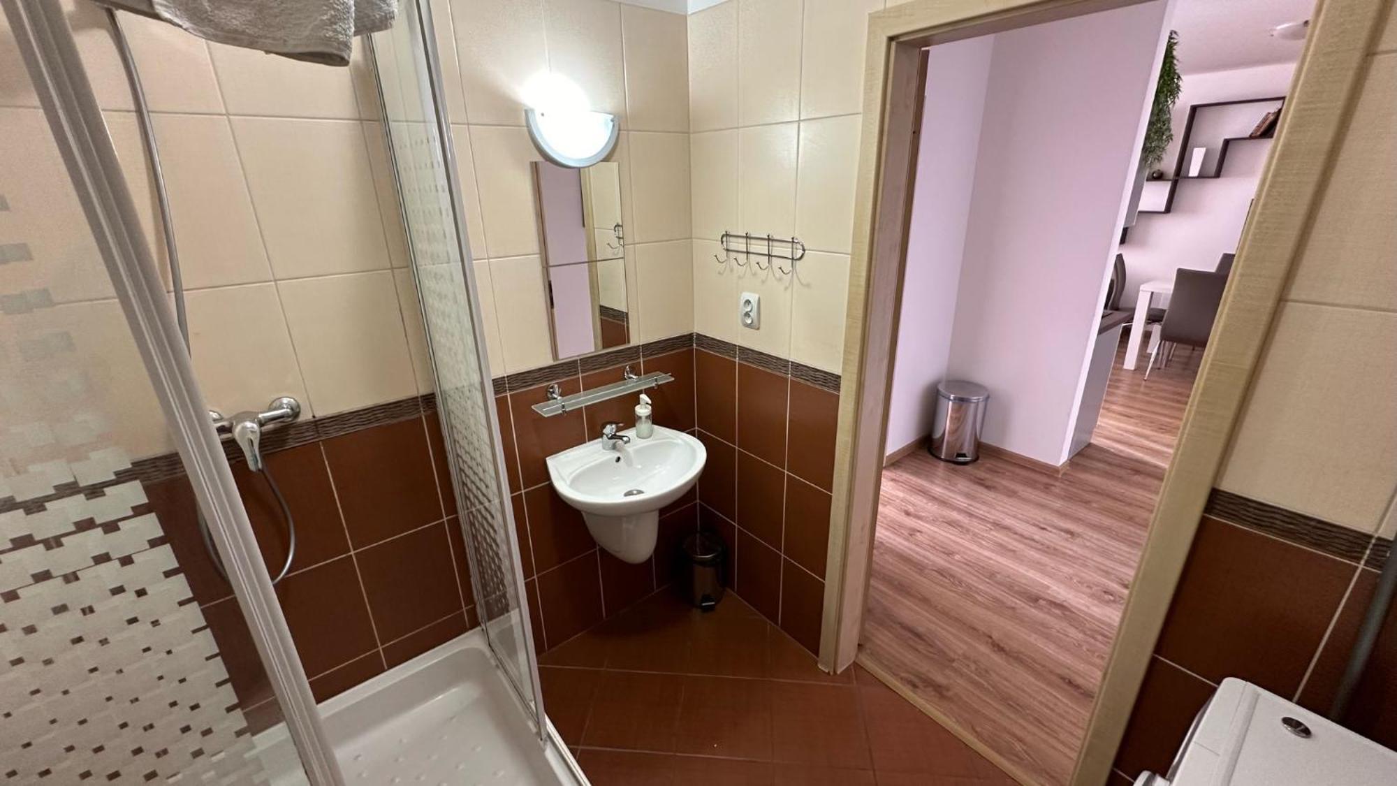 2 Room Apartment With Balcony 255, Apartmany Liptov Liptovský Mikuláš Exteriör bild